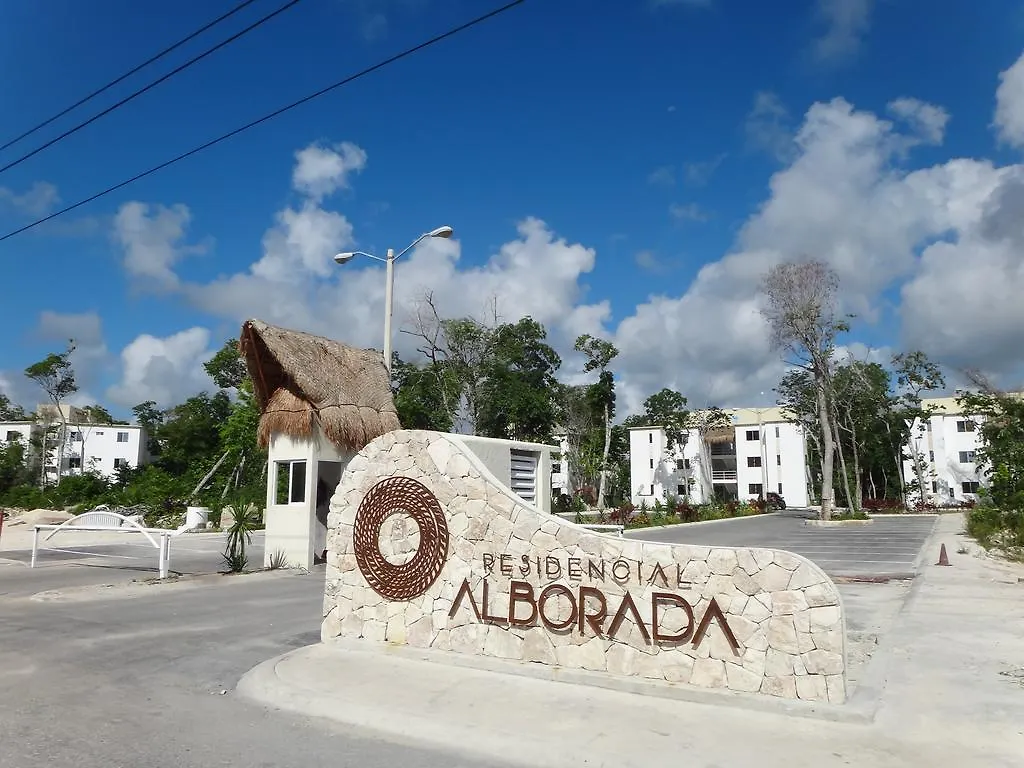 Tropical Paradise Apartment بويرتو موريلوس 0*,  المكسيك